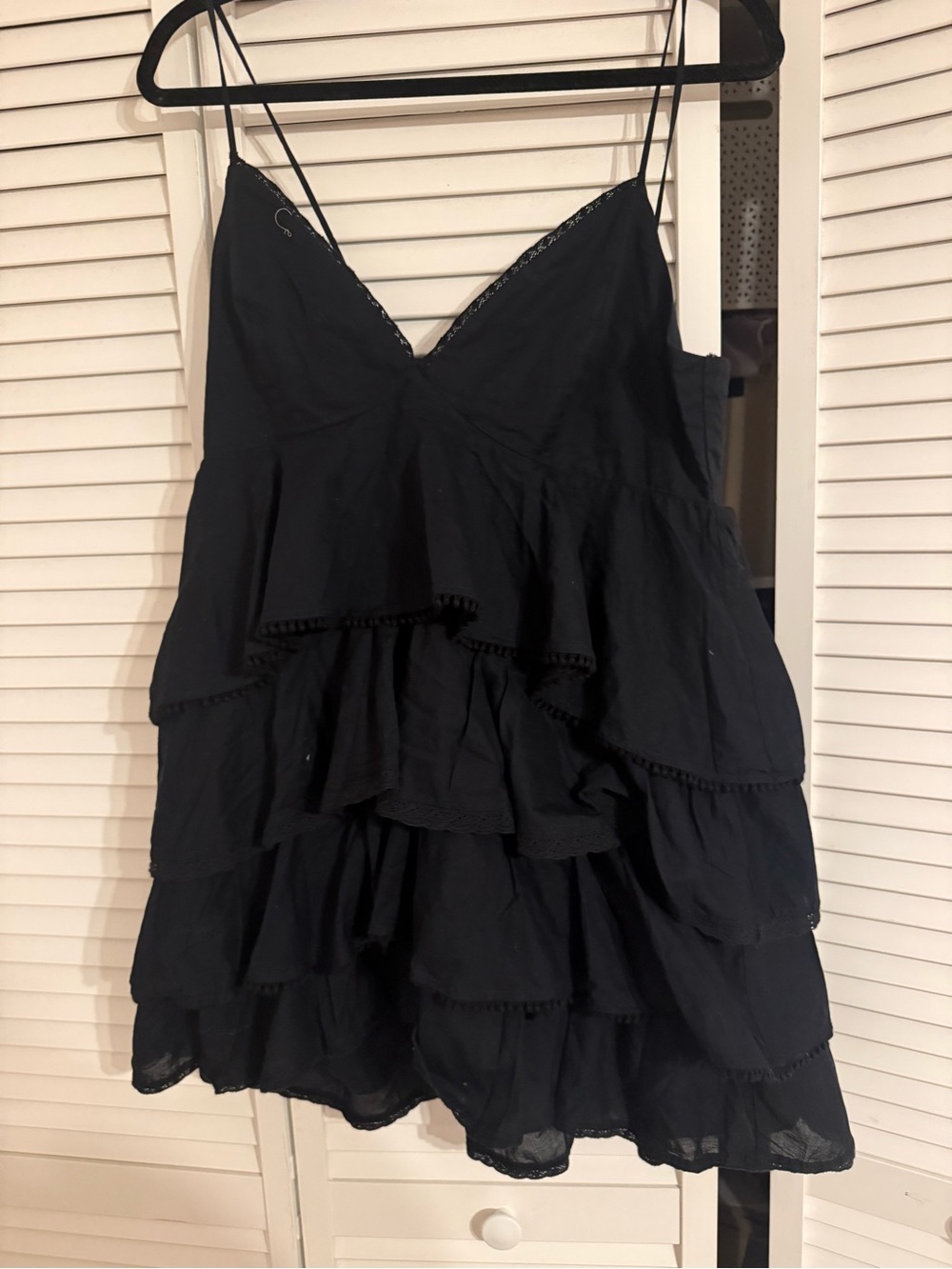 Abercrombie & Fitch Black Tiered Spaghetti-Strap Mini Dress